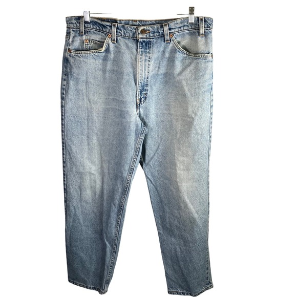 Vintage Levis 555 Relaxed Fit Straight Leg Light Wash Jeans Mens W38 L30 USA - Picture 1 of 14